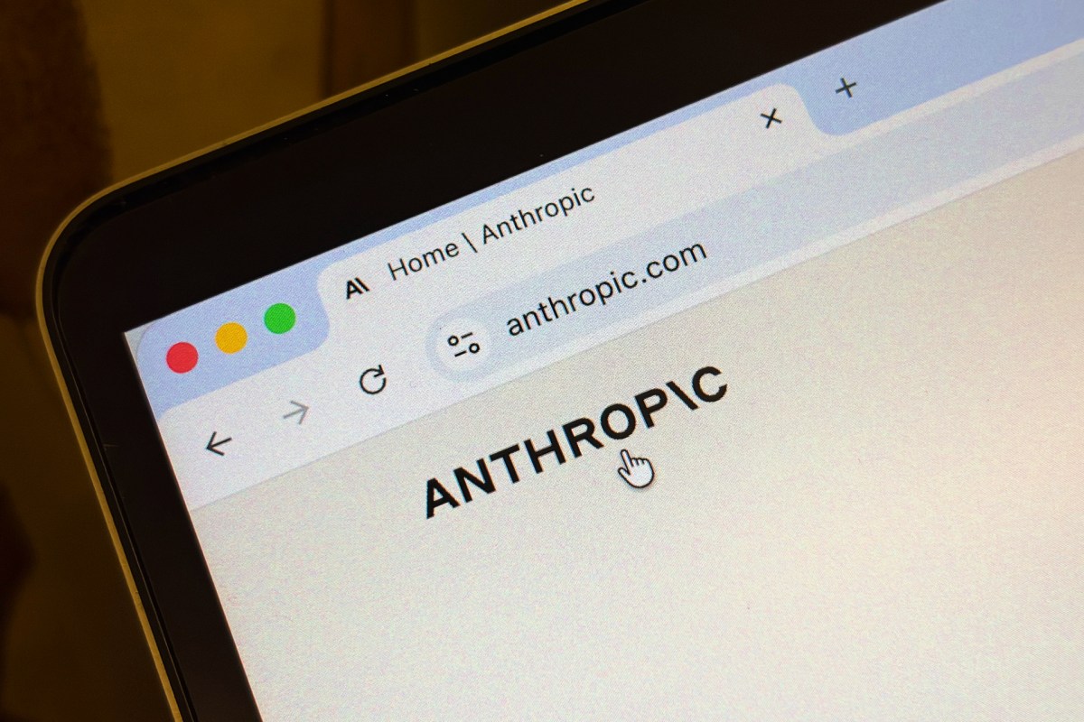 Anthropic Unchains Claude: New "Auto Mode" Takes Control to End "Vibe Coding"