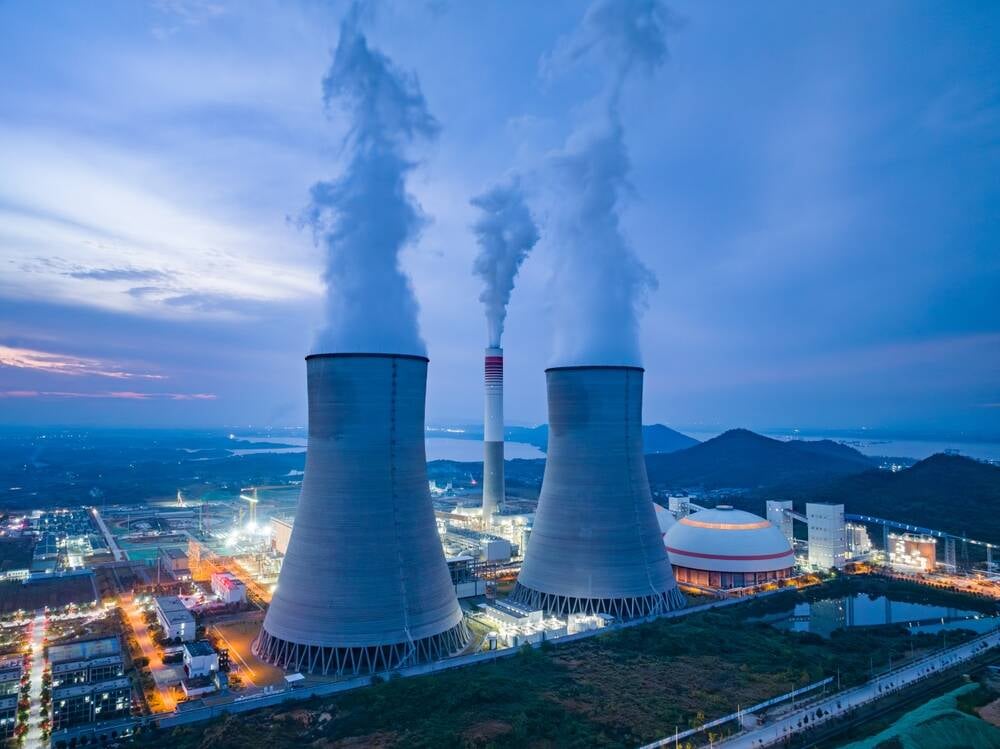 AI's Power Hunger is Breaking Data Centers: What It Means for You