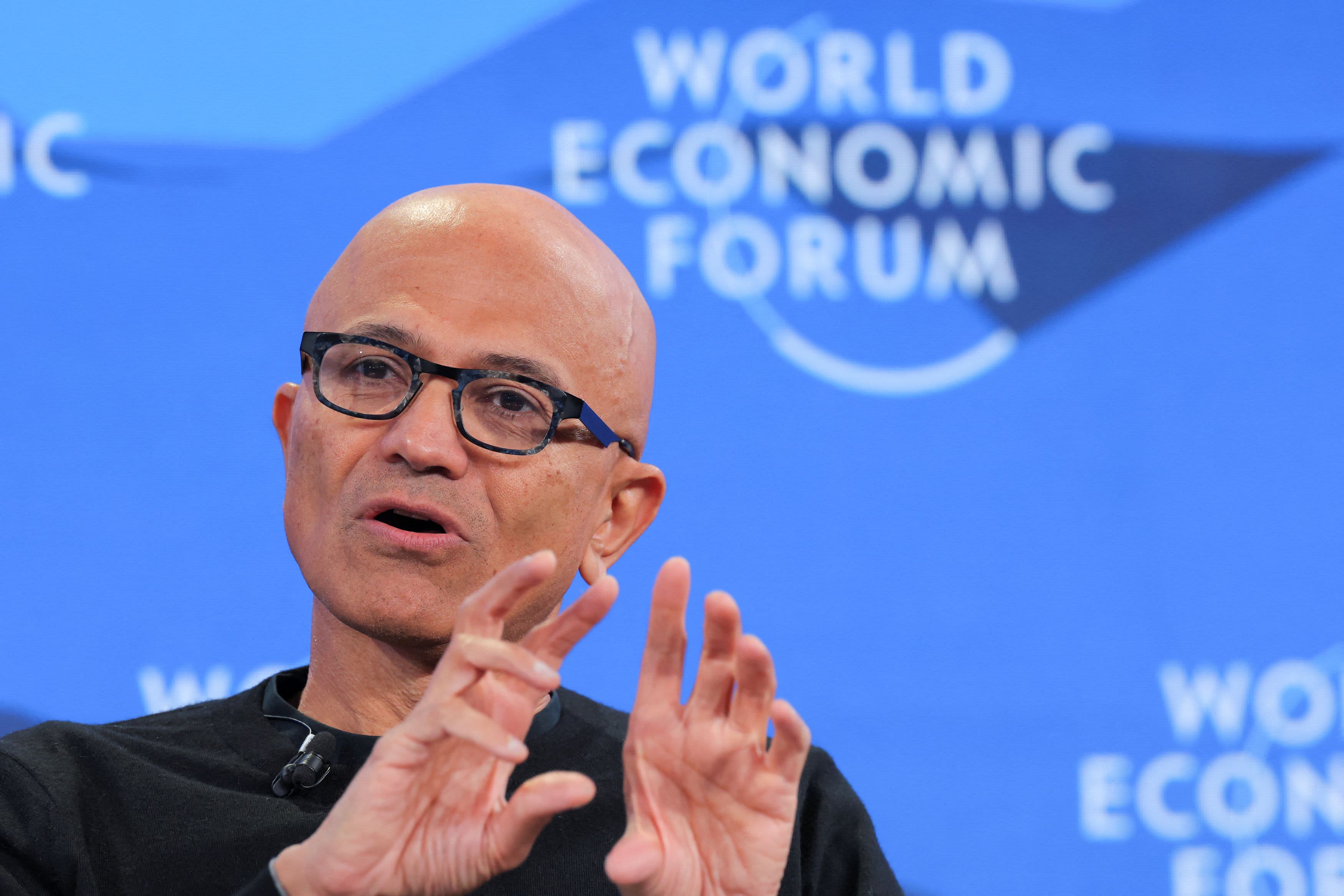 Pentagon Blacklists AI Company Anthropic: Microsoft Steps In – What It Means for You